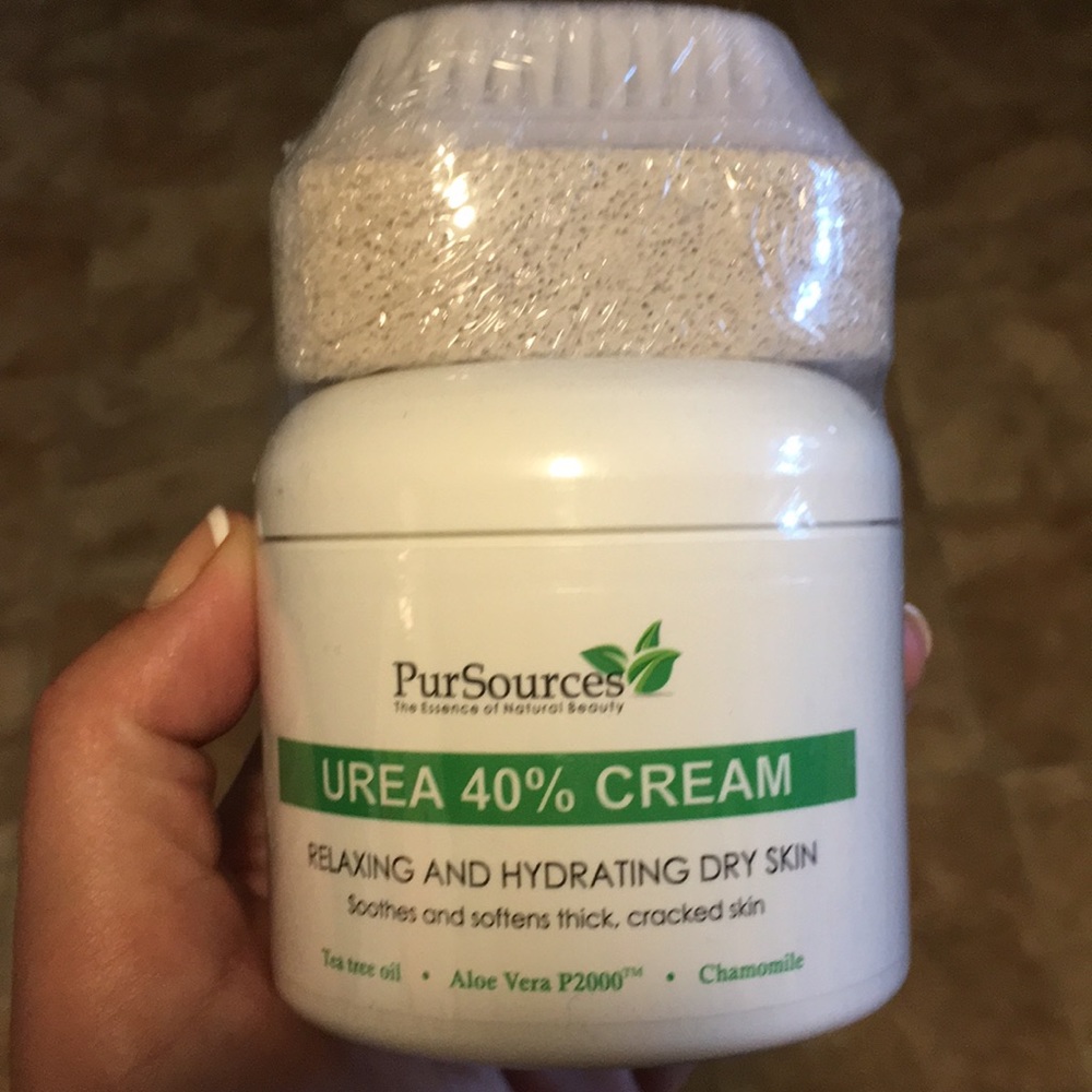 Cracked skin treatment